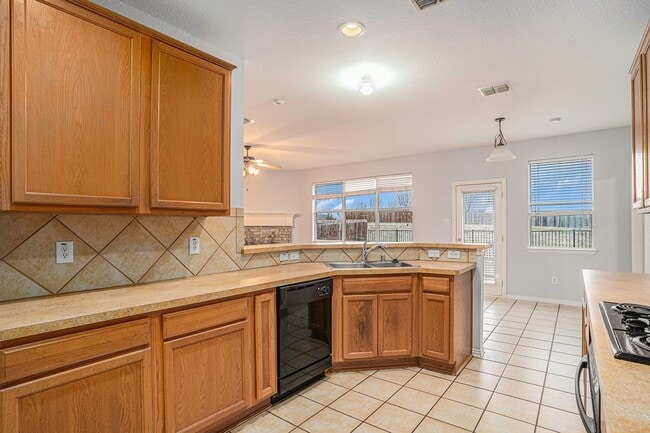 Building Photo - 14604 Eaglemont Dr