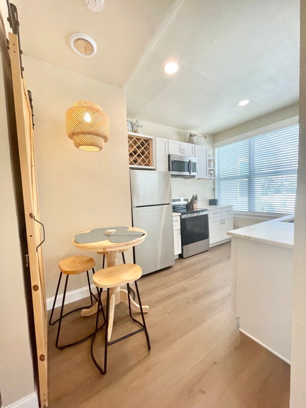 Building Photo - 7700 Boca Ciega Dr