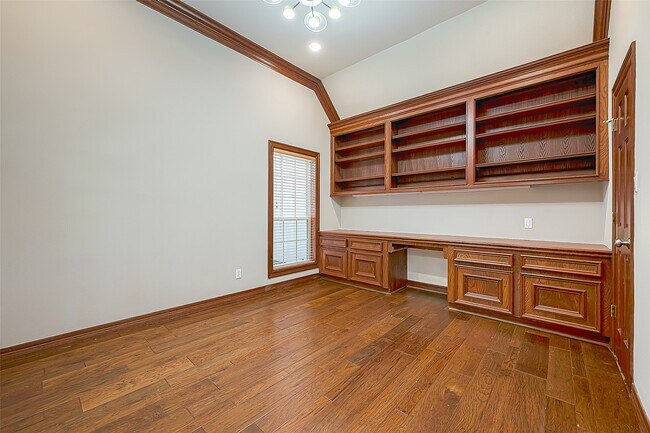 Building Photo - 66 Blooming Grove Ln