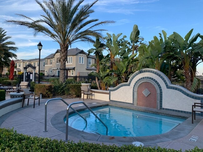Building Photo - GORGEOUS HOME IN EASTVALE CORONA