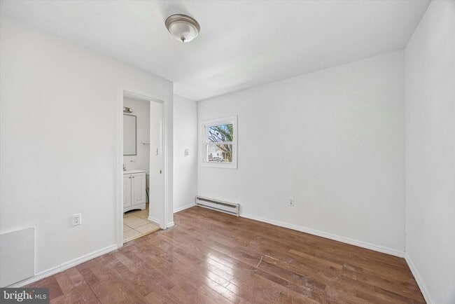 Building Photo - 523 Concord Ave