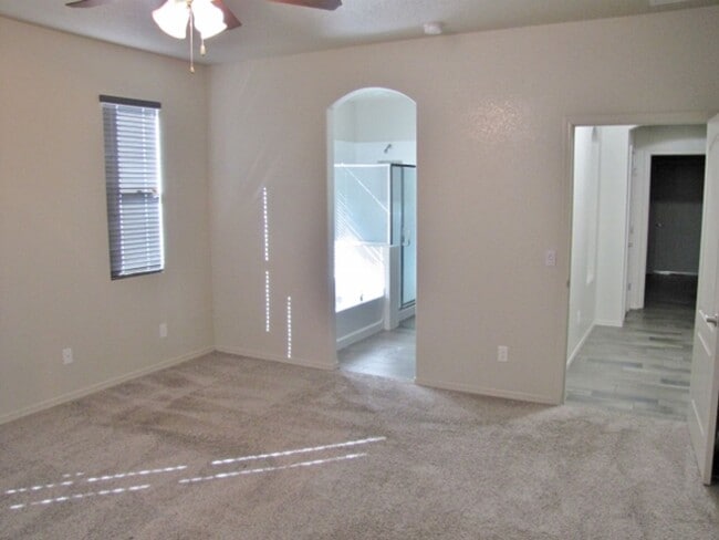 Building Photo - 4BR/2BA/2CG 2102 sq.ft. rental in Cimmaron Estates in Sierra Vista, AZ