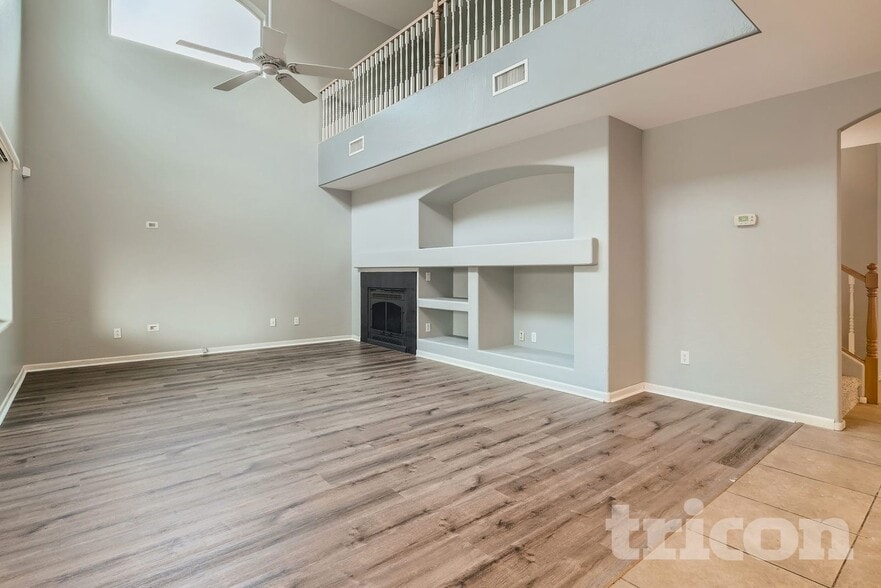 Building Photo - 3948 W South Butte Rd