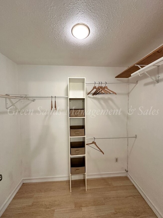 Building Photo - House in Makuu on 11th