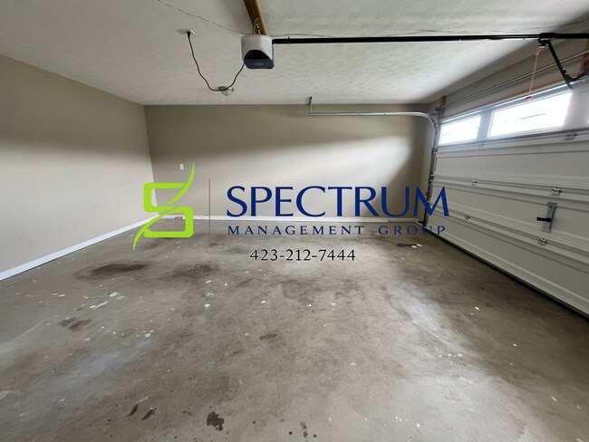Building Photo - 2054 Jonathan Dr