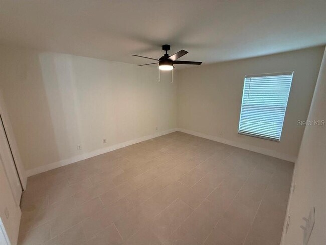 Building Photo - 3455 Countryside Blvd