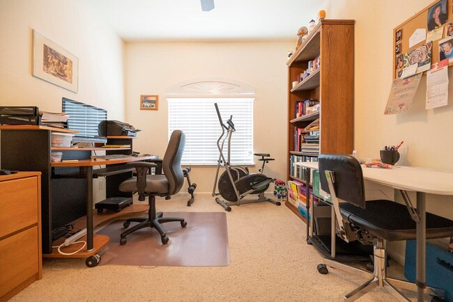 Building Photo - 3340 W Sady Ct