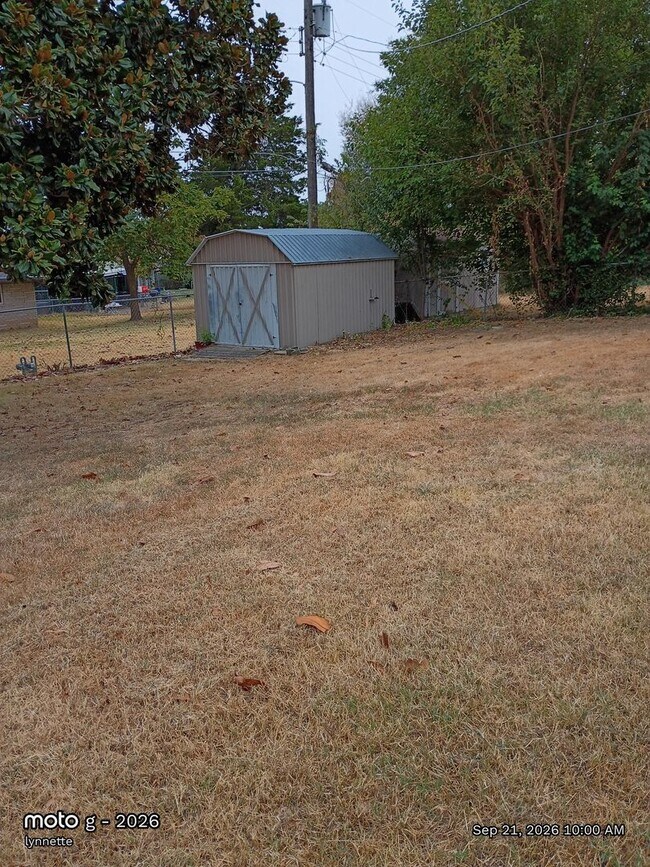Building Photo - 3306 Mockingbird Ln