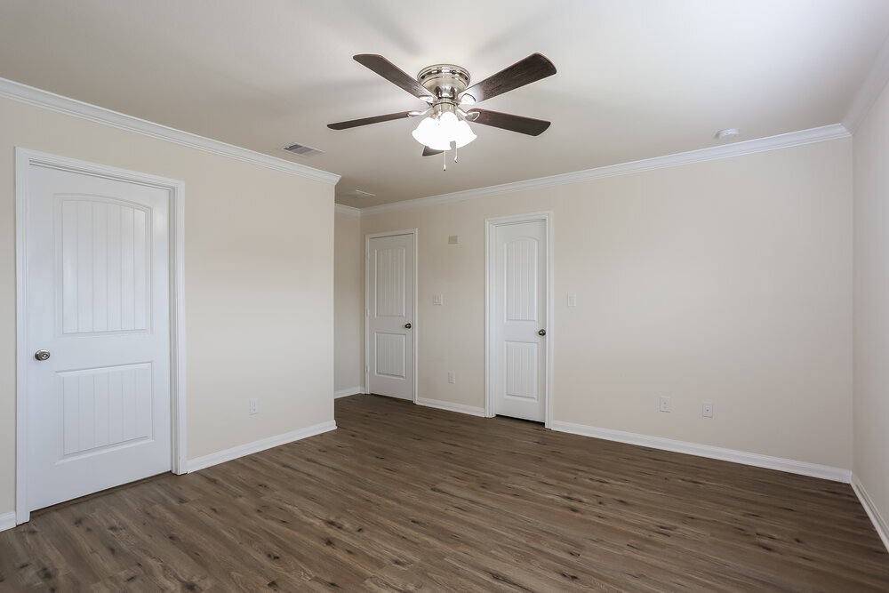 Building Photo - 13230 Chanel Dr