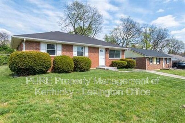 Building Photo - 633 Carver Rd