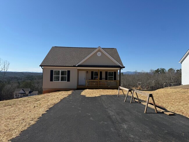 Building Photo - 200 Grand Oak Ln