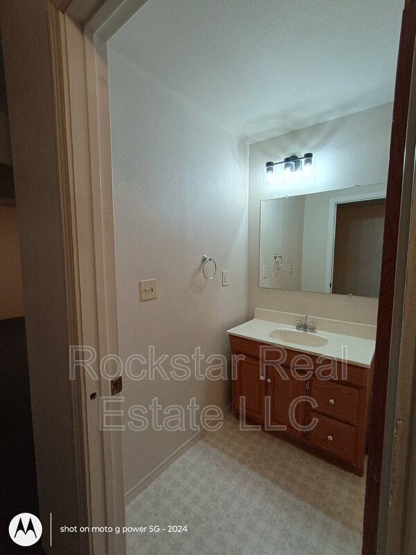 Building Photo - 5601 N Morton St