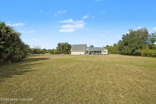 Building Photo - 4005 Jake Ave