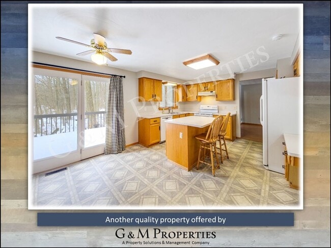 Building Photo - Rare 4-Bedroom Home Rental in the Penfield School District!