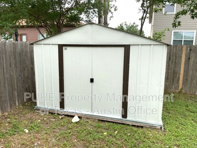 Building Photo - 406 Pecan Grove Dr