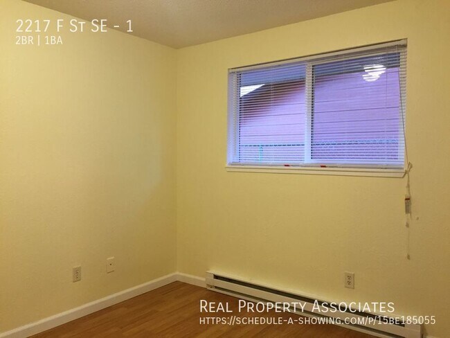 Building Photo - 2217 F St SE