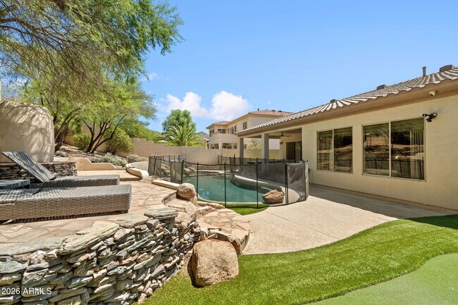 Building Photo - 10840 E Bahia Dr