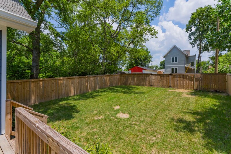 Building Photo - 716 29th Ave N