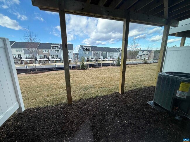 Building Photo - 4029 TALEN Ln