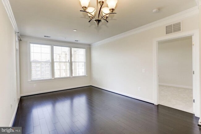 Building Photo - 13740 Endeavour Dr