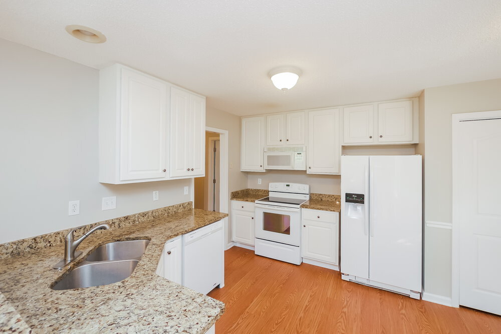 Building Photo - 23 Woodmere