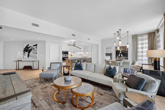 Building Photo - 525 N Fort Lauderdale Beach Blvd