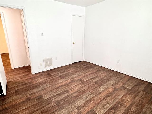 Building Photo - 13116 White Settlement Rd