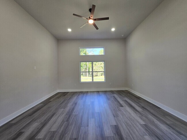 Building Photo - Newer Construction- 3 bed 2 bath Patio Home on the Golf Course – Turkey Creek