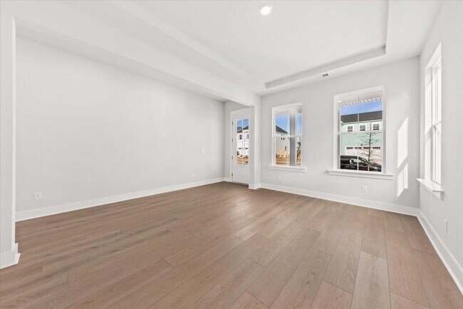 Building Photo - 437 Parish Farms Dr