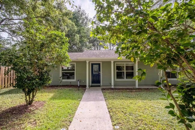 Primary Photo - 111 NW 24th St