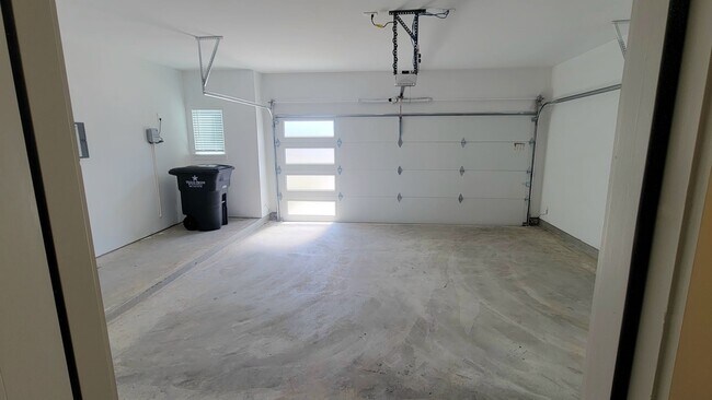 Building Photo - 2907 Stamford Hl Ln