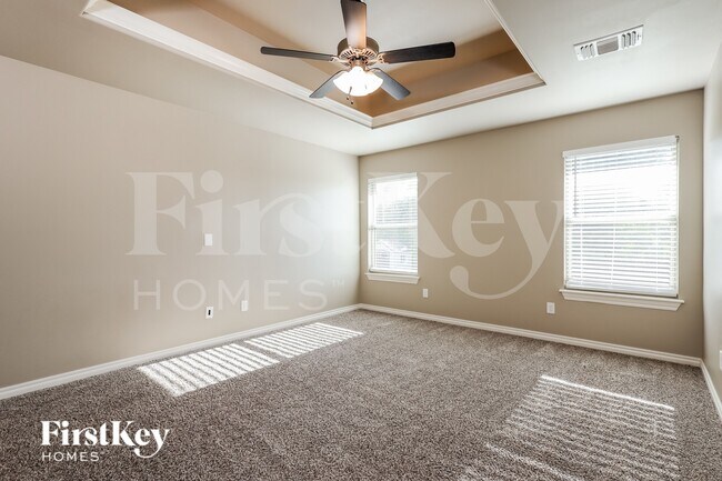 Building Photo - 2809 Cypress Springs Blvd