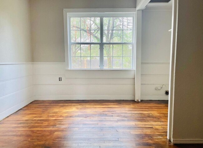 Building Photo - Charming 2BR House in Lubbock