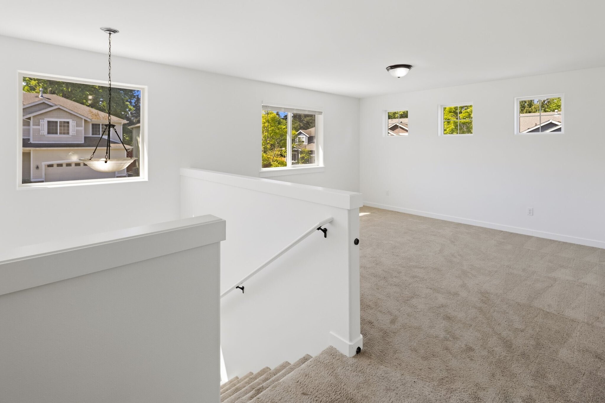Building Photo - 13909 15th Pl W