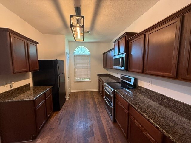 Building Photo - 17335 Osprey Forest Dr