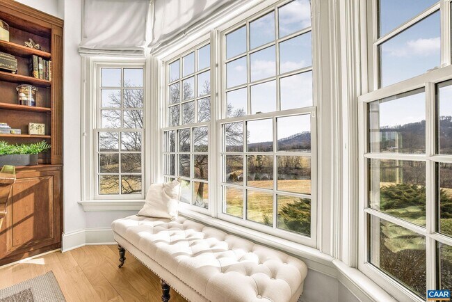 Building Photo - 000 Ragged Mountain Dr