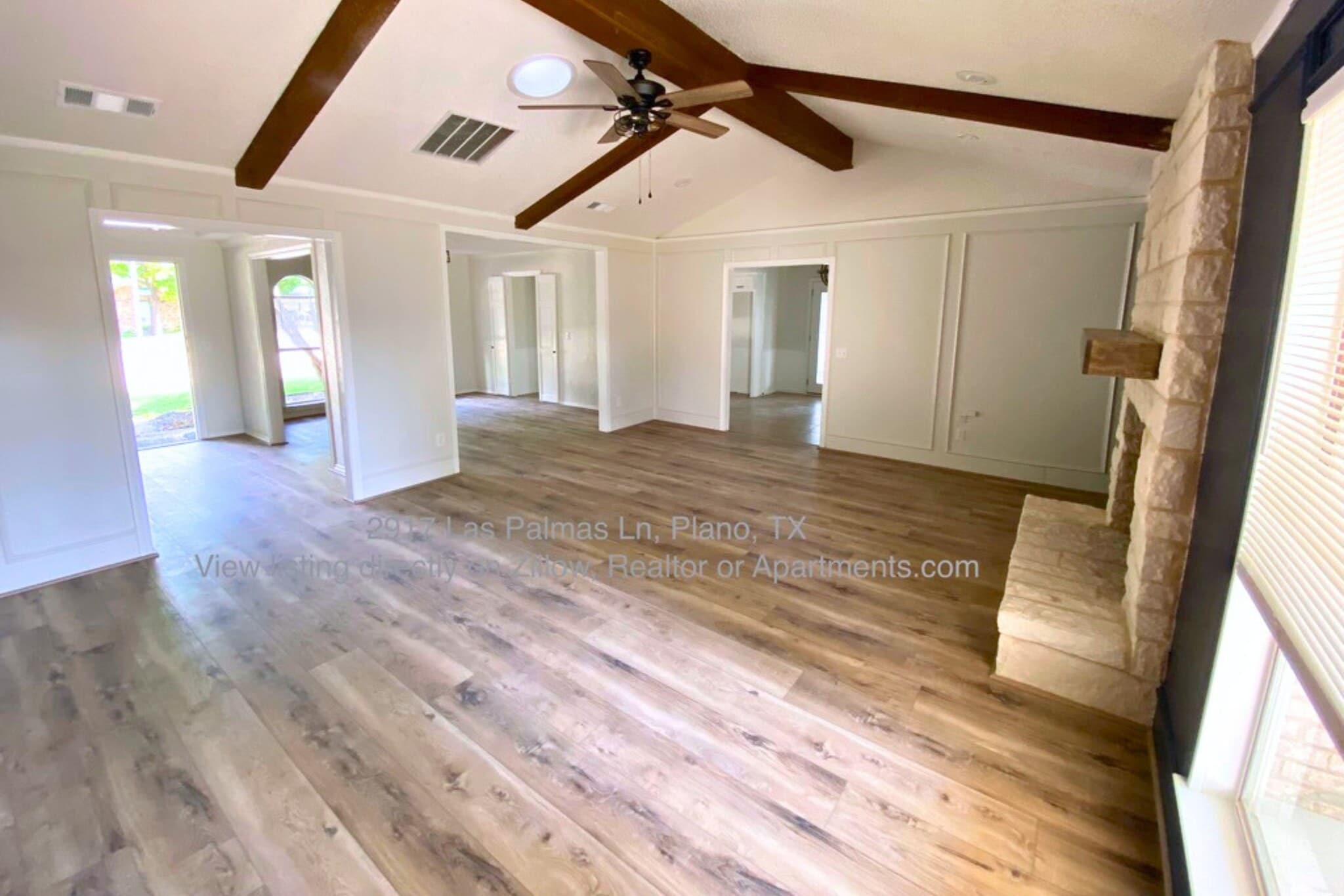 Building Photo - 2917 Las Palmas Ln