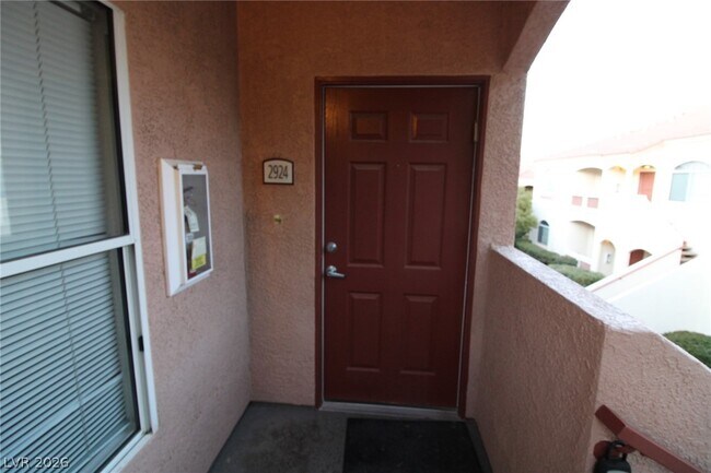 Building Photo - 700 Carnegie St