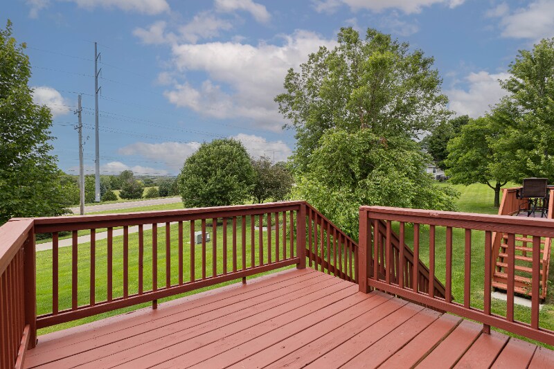 Building Photo - 14252 Newport Ave