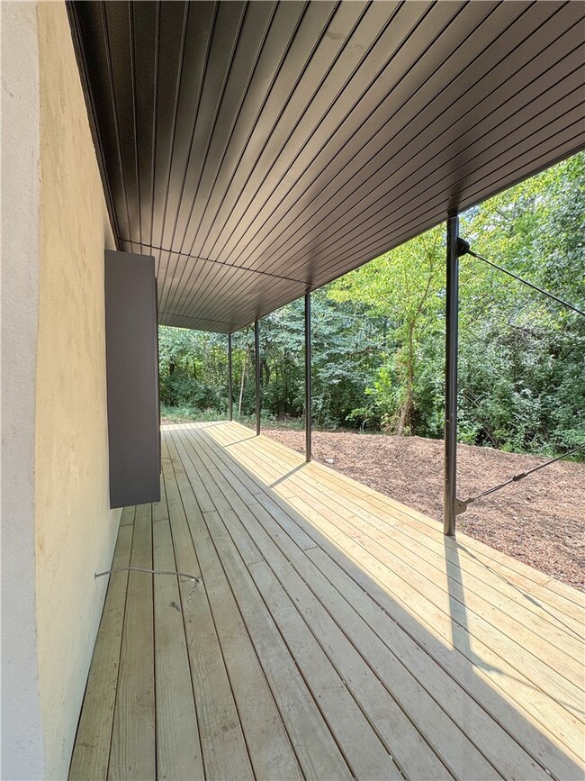 Building Photo - 1111 S Ray Ave