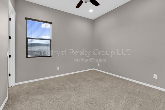 Building Photo - 5116 N 185th Ave