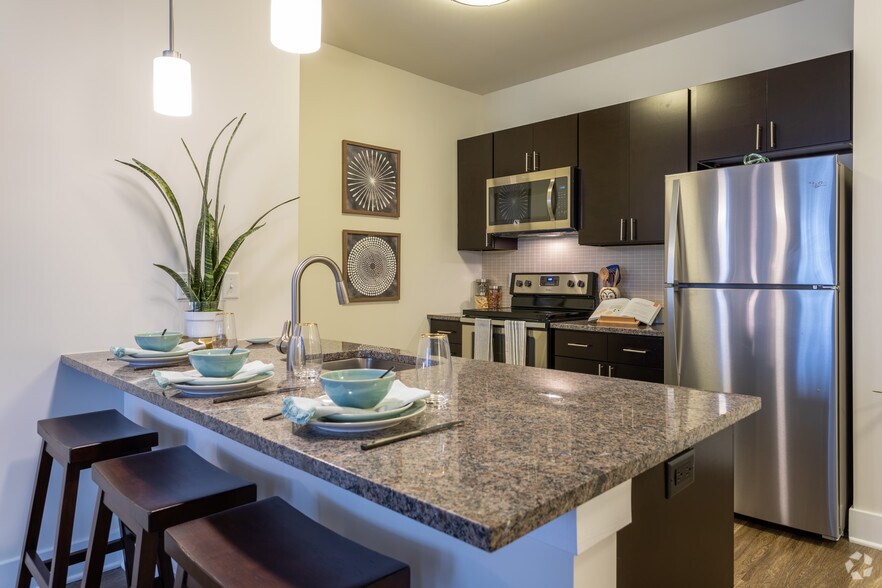 Kensington Place 527 Old Bridge Tpke East Brunswick NJ 08816