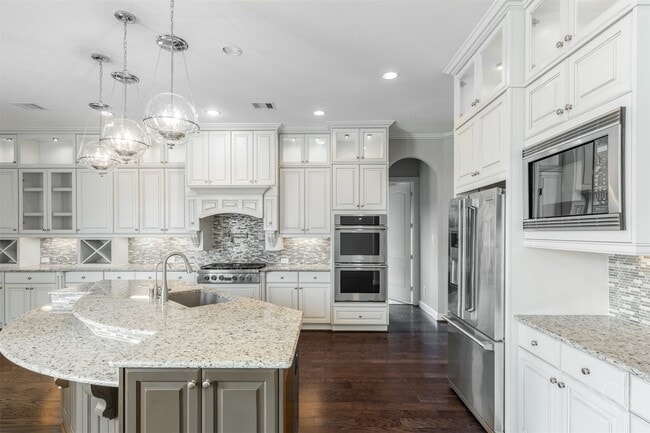 Building Photo - 28110 Bayou Cove Ct