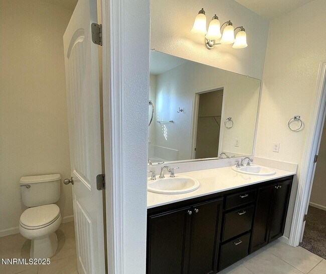 Building Photo - 2050 Half Dome Dr