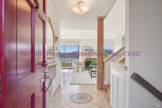 Building Photo - 4 Milland Ct