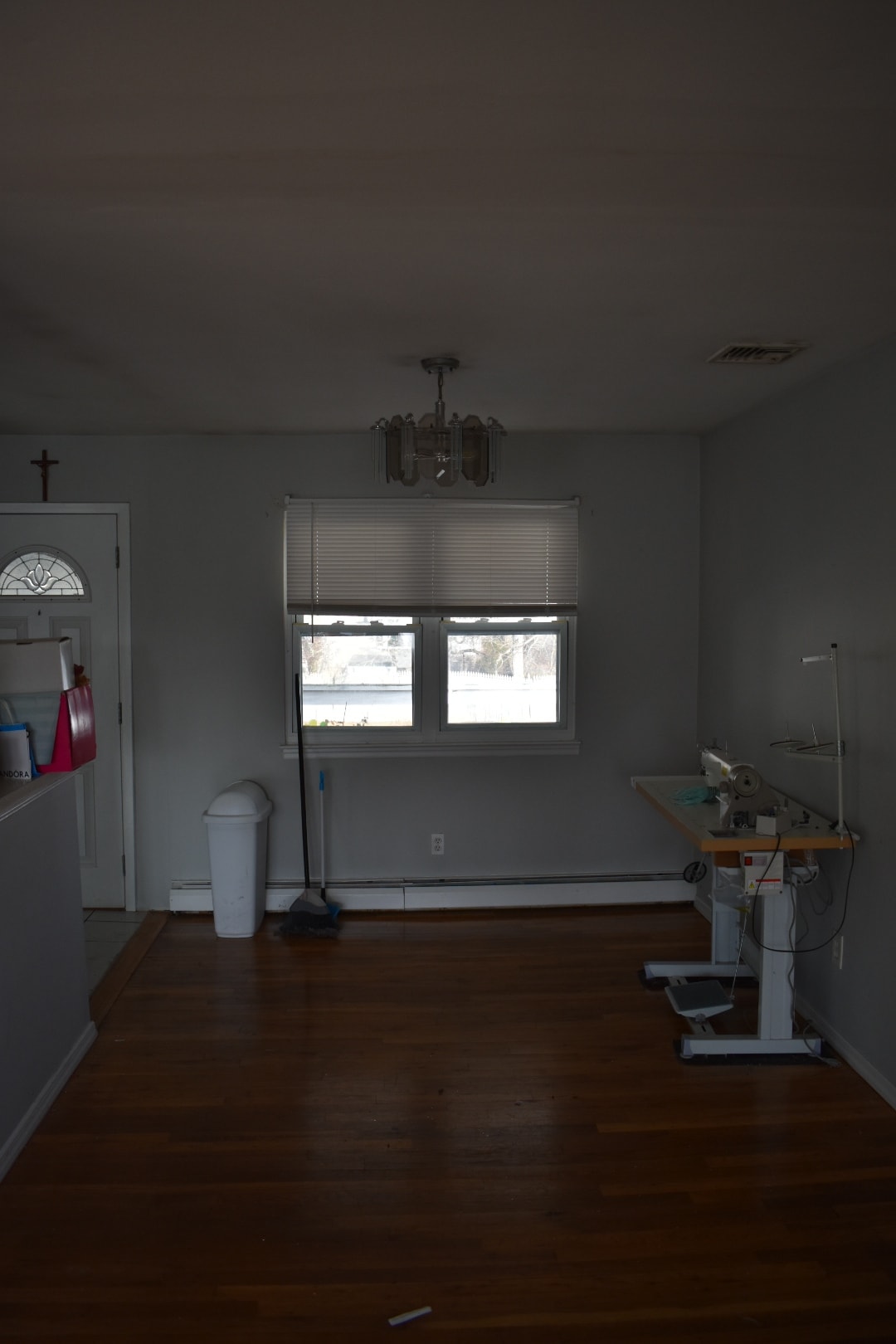 Building Photo - 85 Cedar Dr