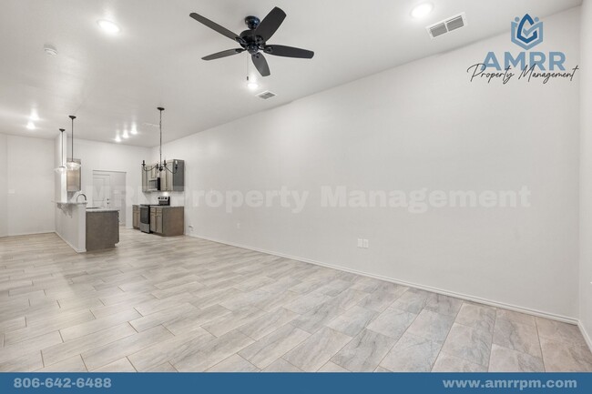 Building Photo - 2 Bedroom In Frenship ISD!