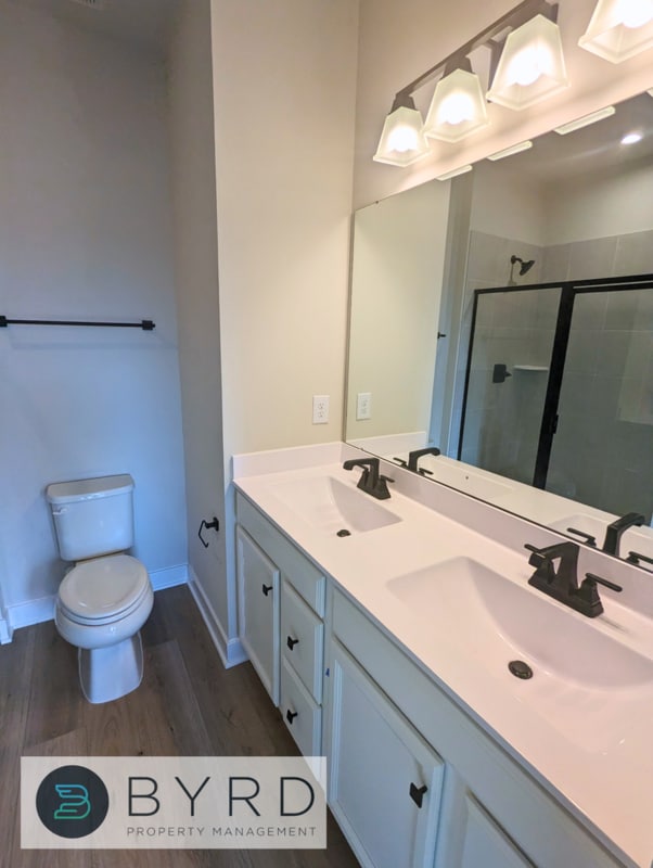 Building Photo - 1113 Ewing Pk Lp