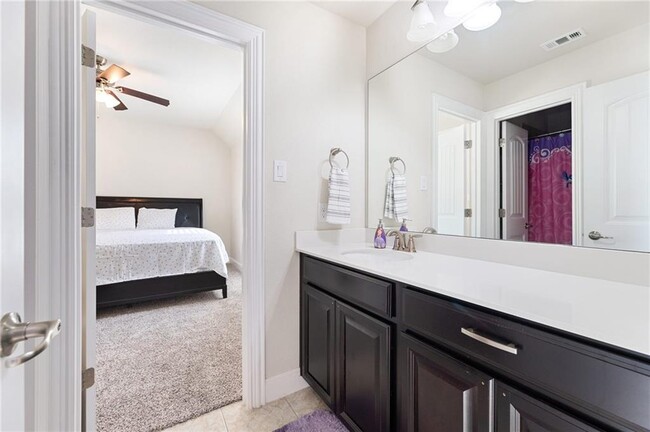 Building Photo - 3804 Carya Dr