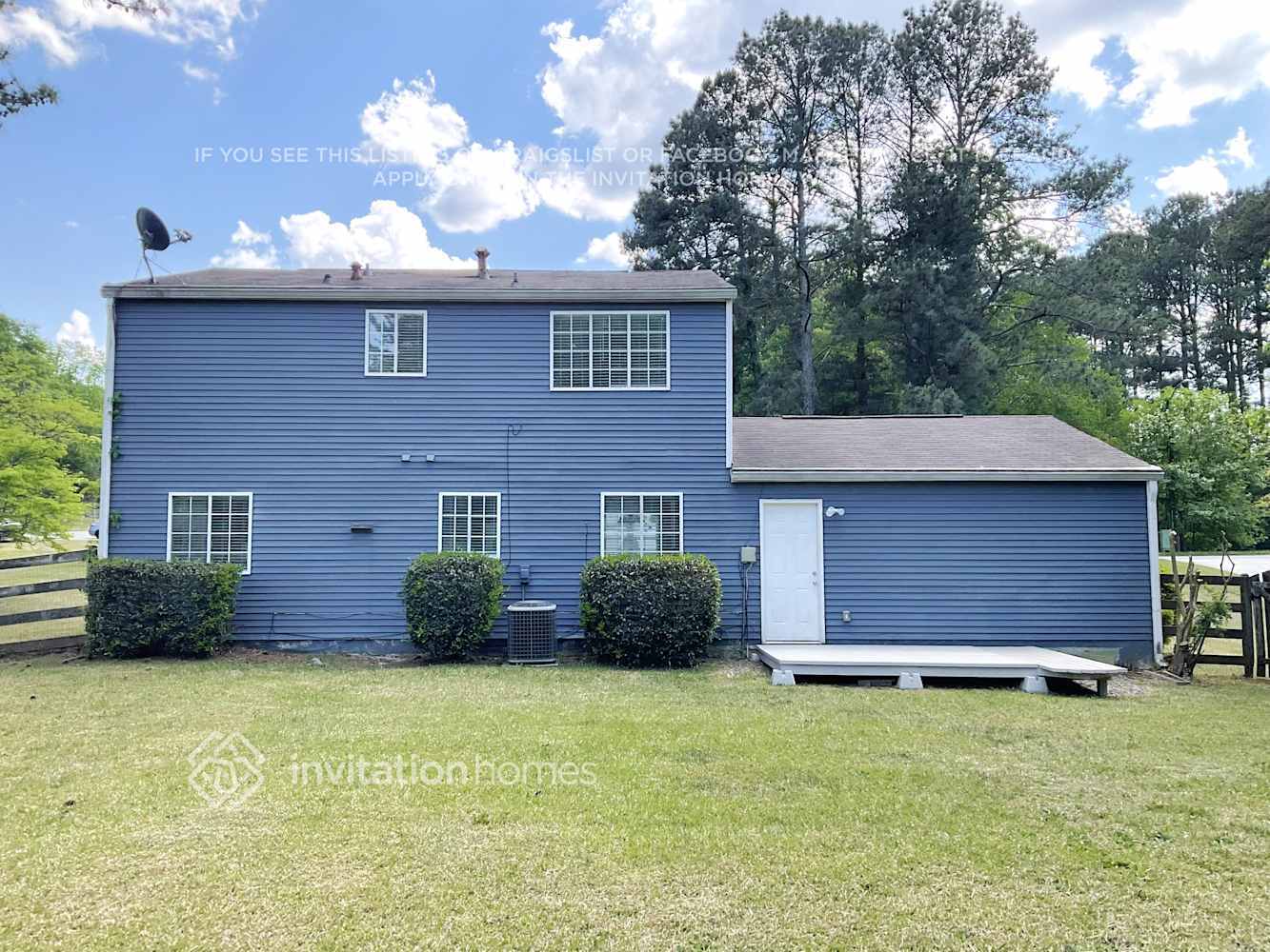 Building Photo - 2647 Morgan Lake Dr NE